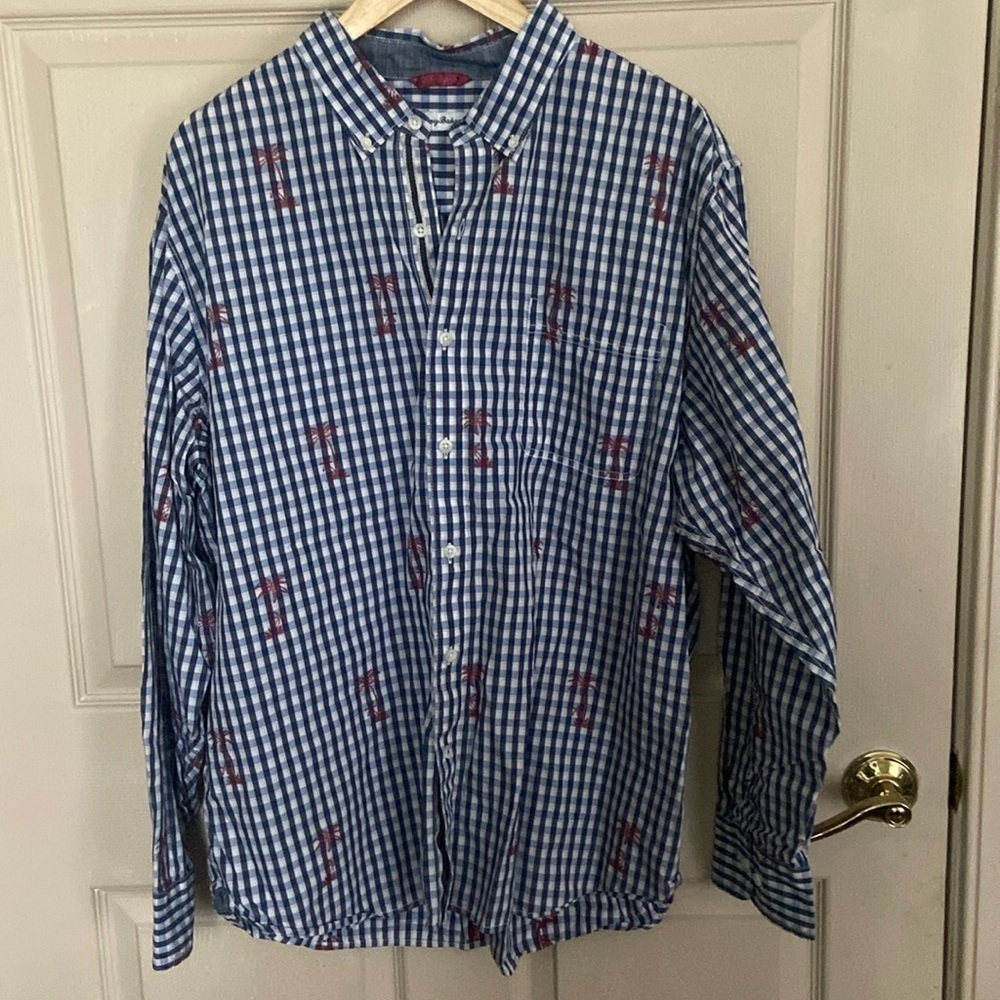 Tommy Bahama buttondown shirt